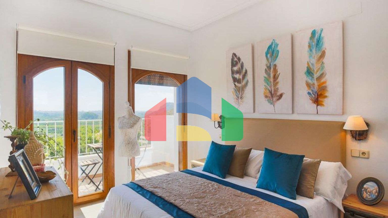 КВАРТИРА С ПРЕКРАСНЫМ ВИДОМ