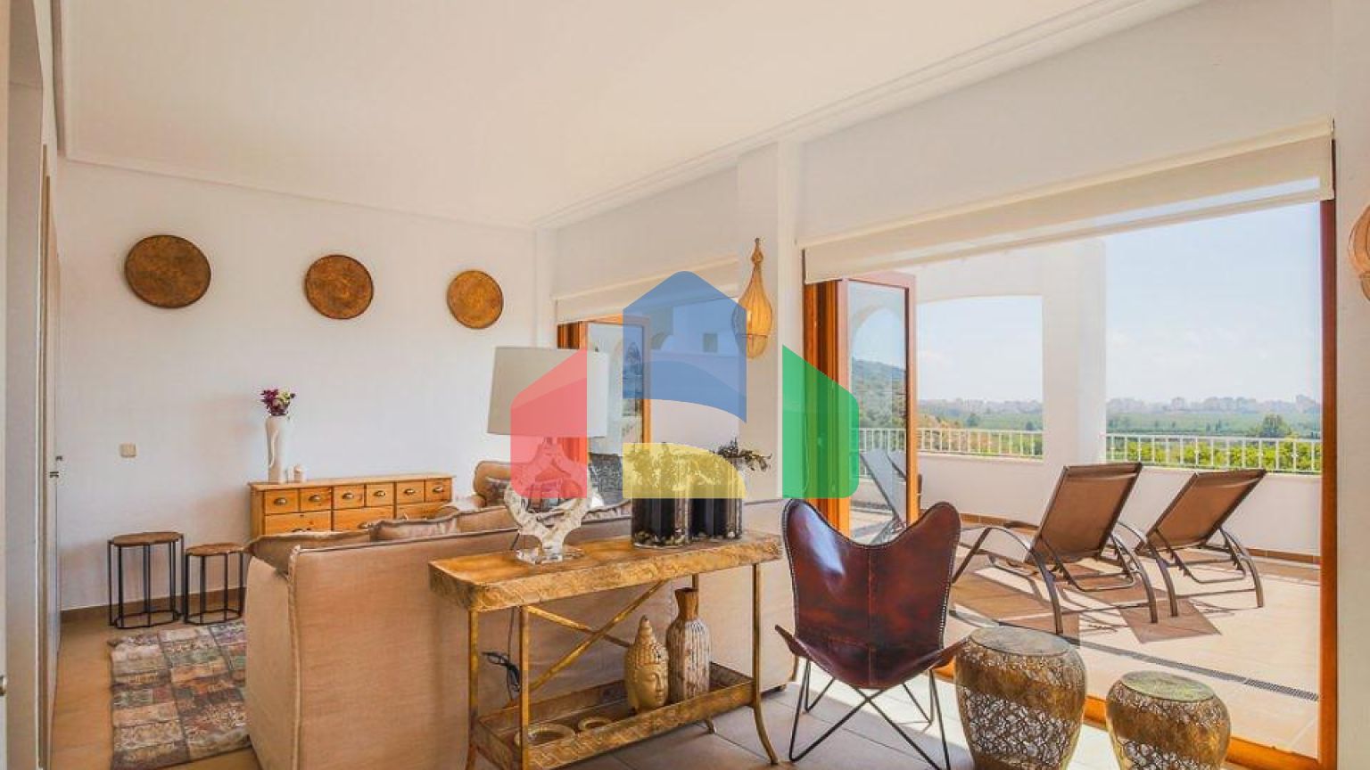 ЖИЛОЙ С ВИДОМ НА МОРЕ И БОЛЬШИМИ ТЕРРАСАМИ!!!