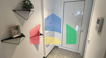 Трехкомнатная квартира в закрытом комплексе в новостройке в Гандии