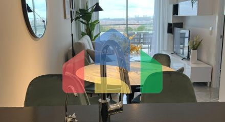 Трехкомнатная квартира в закрытом комплексе в новостройке в Гандии