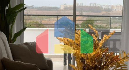 Трехкомнатная квартира в закрытом комплексе в новостройке в Гандии Трехкомнатная квартира в закрытом комплексе в новостройке в Гандии