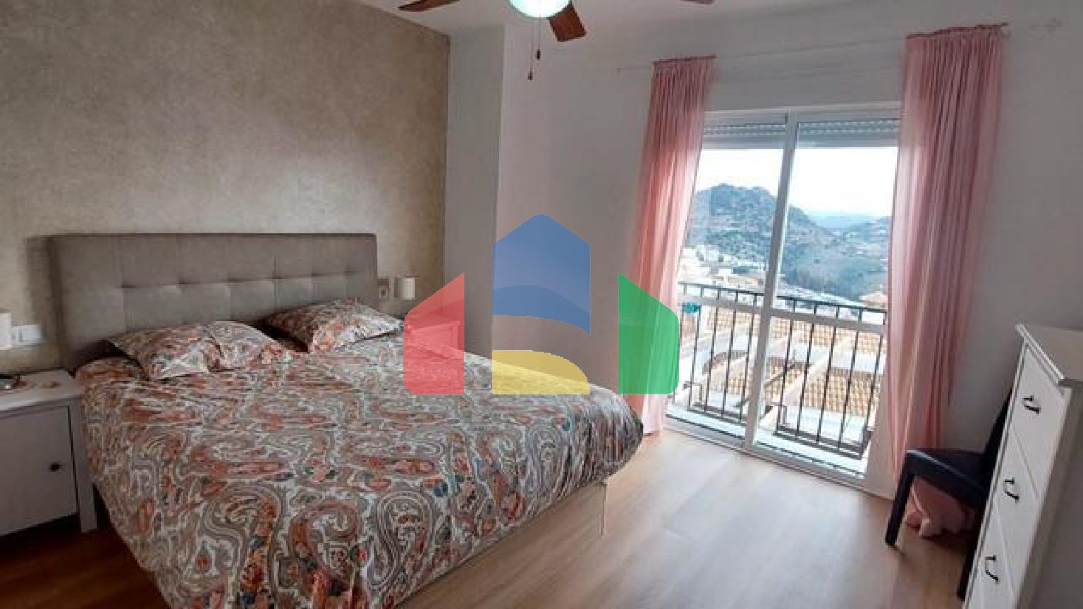 Таунхаус в Альмогия