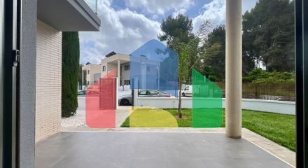 Дом в Monserrat ID V361