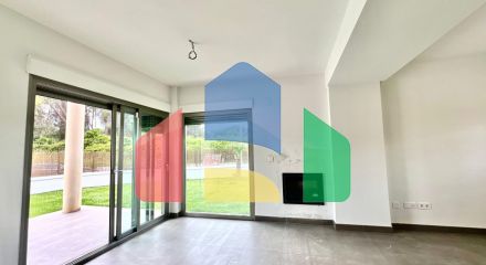 Дом в Monserrat ID V361