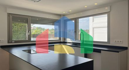 Дом в Monserrat ID V361