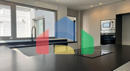 Дом в Monserrat ID V361