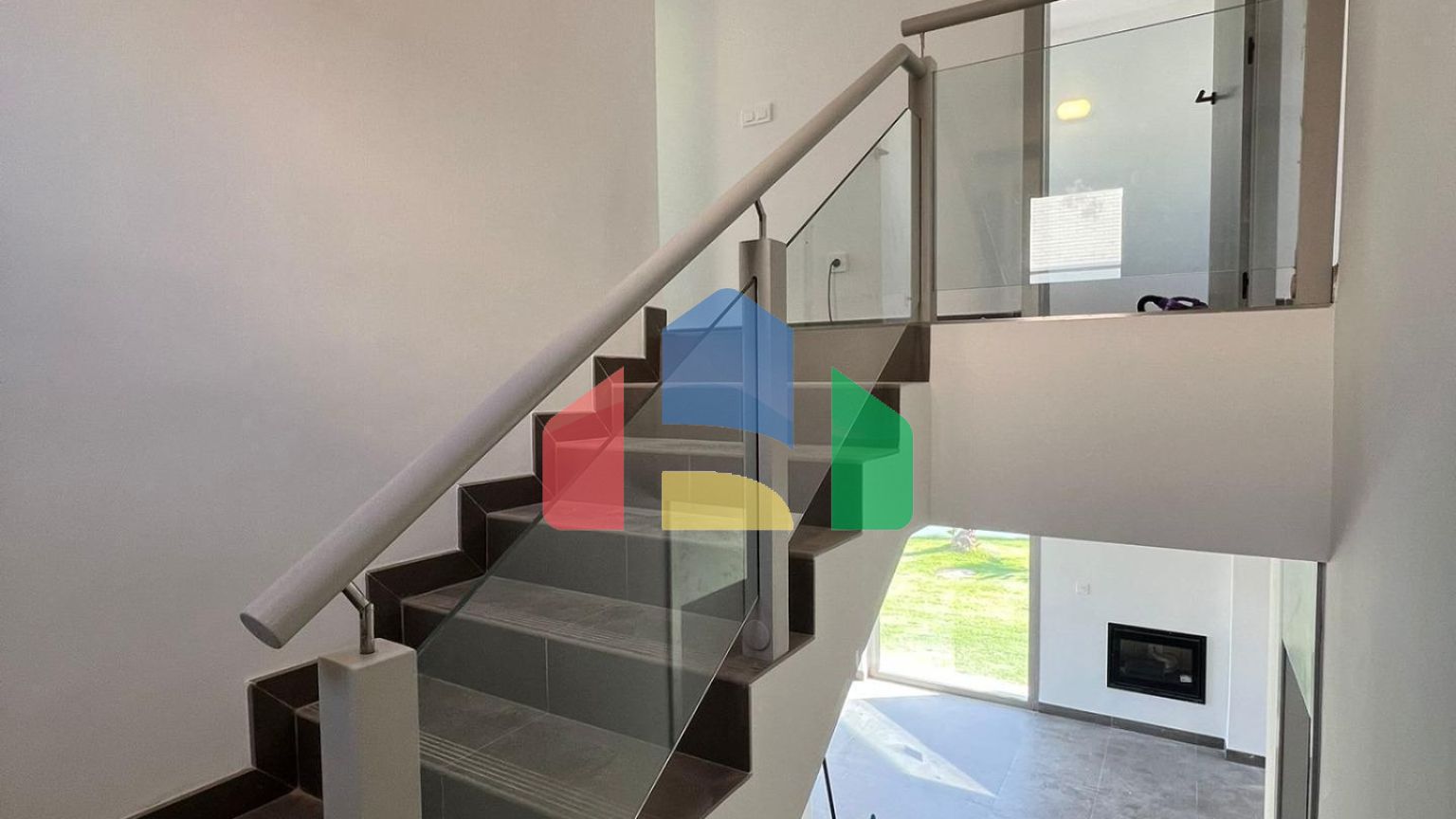 Дом в Monserrat ID V361