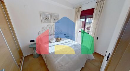 Роскошная квартира с одной спальней, гаражом, кладовкой и большой террасой