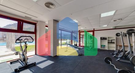 Роскошная квартира с одной спальней, гаражом, кладовкой и большой террасой Роскошная квартира с одной спальней, гаражом, кладовкой и большой террасой