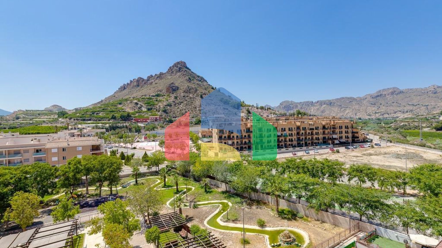 ДВУХКОМНАТНАЯ КВАРТИРА С ДВУМЯ Ванными комнатами и гаражом с кладовкой Бассейны Cуна Жакузи И Тренажерный за