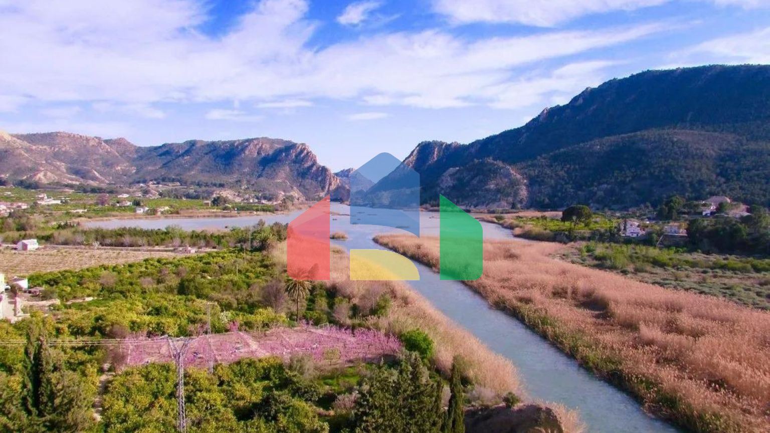 Мансарда в Архена с открытым видом и всеми удобствами