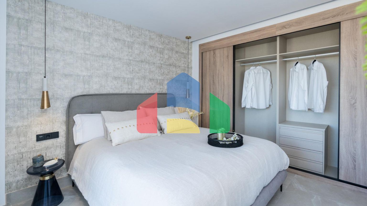 ОВЫЙ ЖИЛОЙ КОМПЛЕКС В ИСТАНЕ, НЕДАЛЕКО ОТ МАРБЕЛЬИ