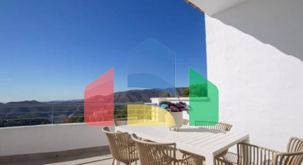 1 and 2-bedroom apartments in a new residential complex in Istán