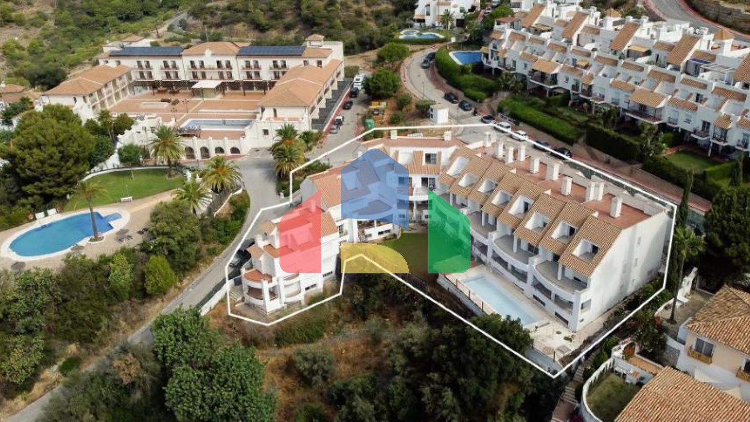 1 и 2-спальные апартаменты в новом жилом комплексе в Istán