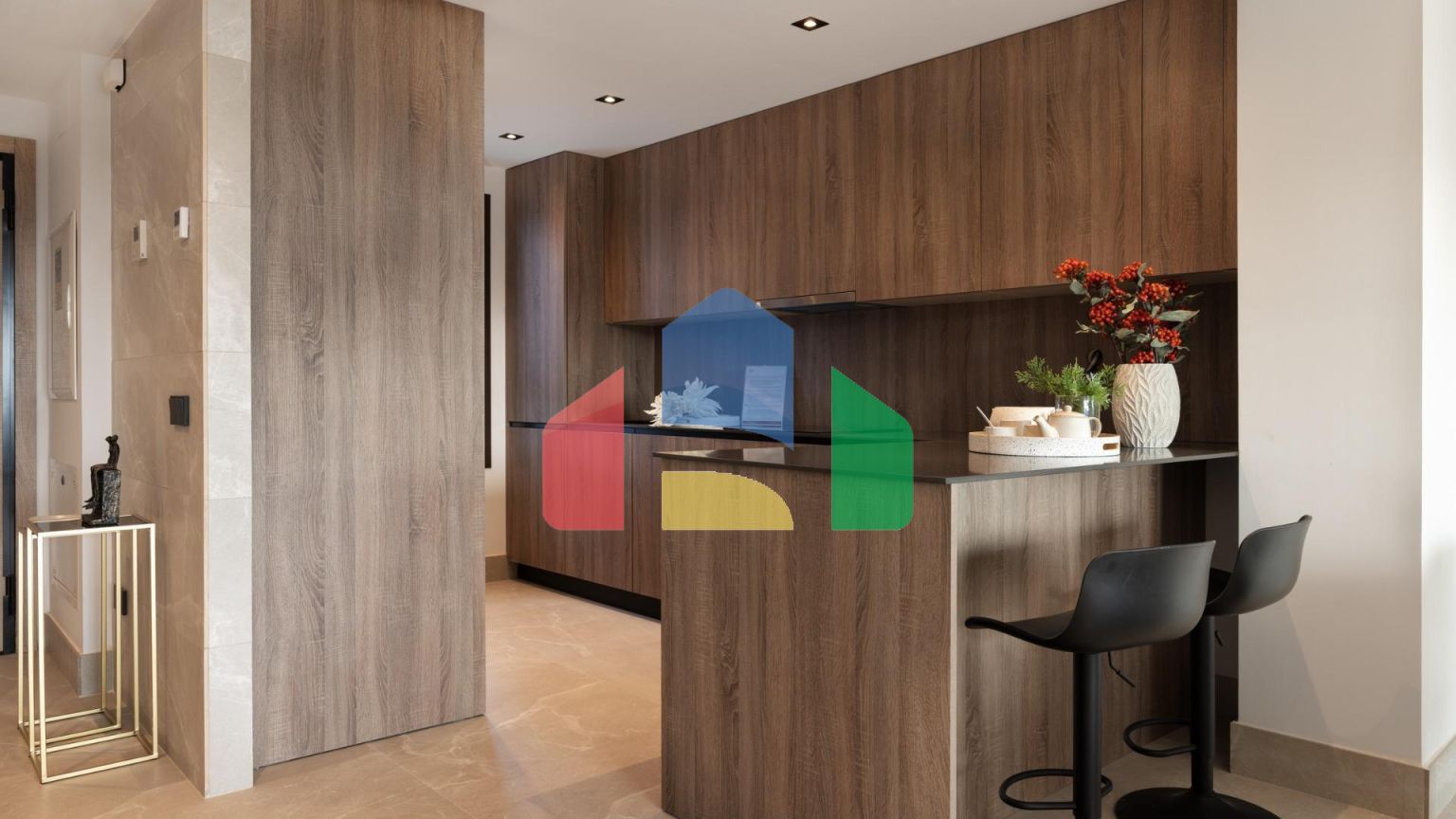 НОВЫЕ ТАУНХАУСЫ В ИСТАНЕ, НЕДАЛЕКО ОТ МАРБЕЛЬИ