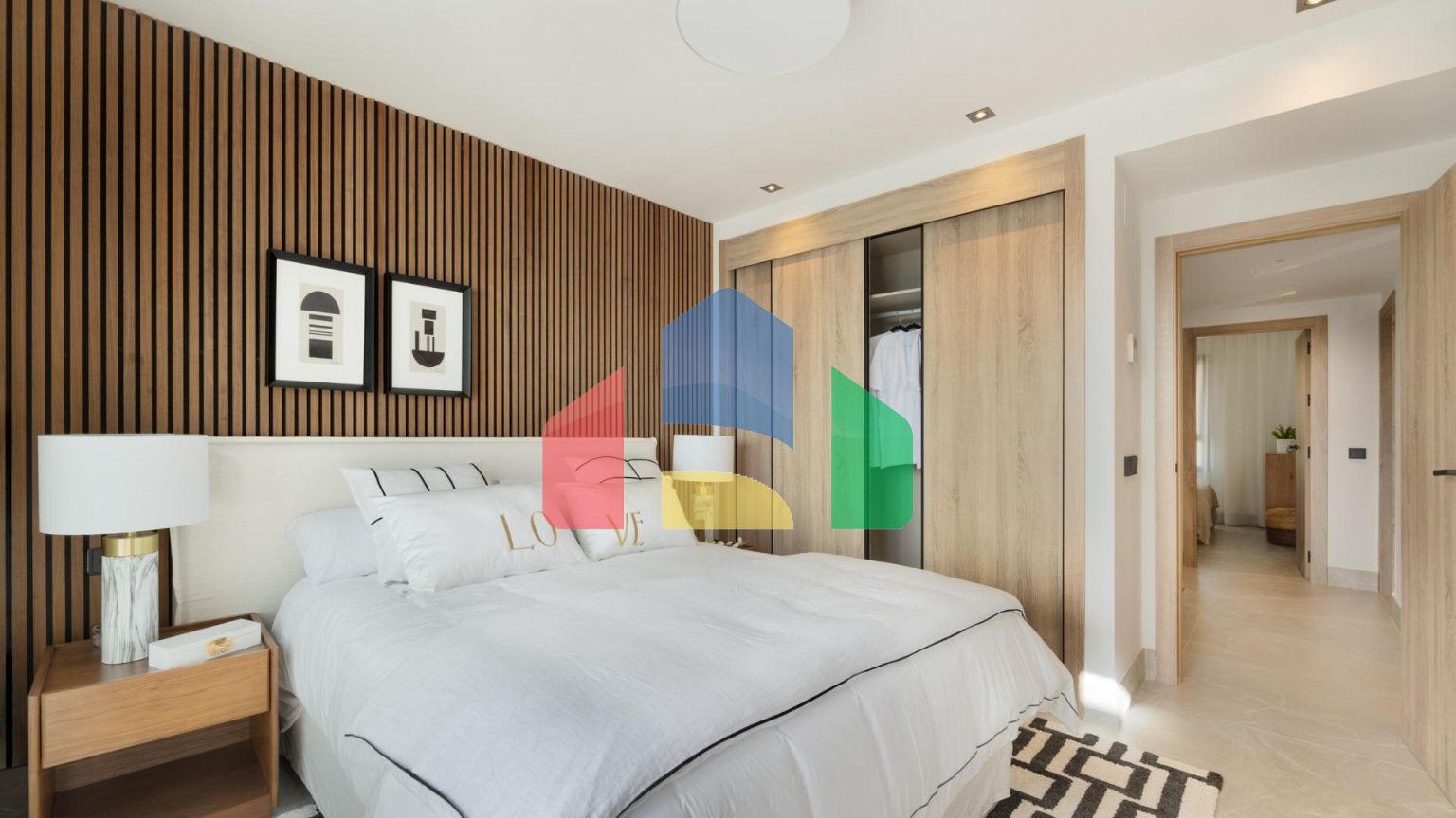 НОВЫЕ ТАУНХАУСЫ В ИСТАНЕ, НЕДАЛЕКО ОТ МАРБЕЛЬИ