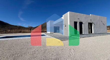 НОВАЯ ВИЛЛА В ДЖУМИЛЬЕ