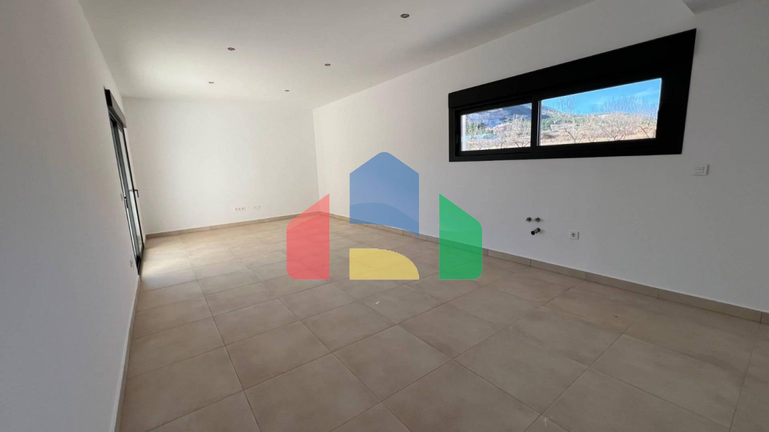 НОВАЯ ВИЛЛА В ДЖУМИЛЬЕ