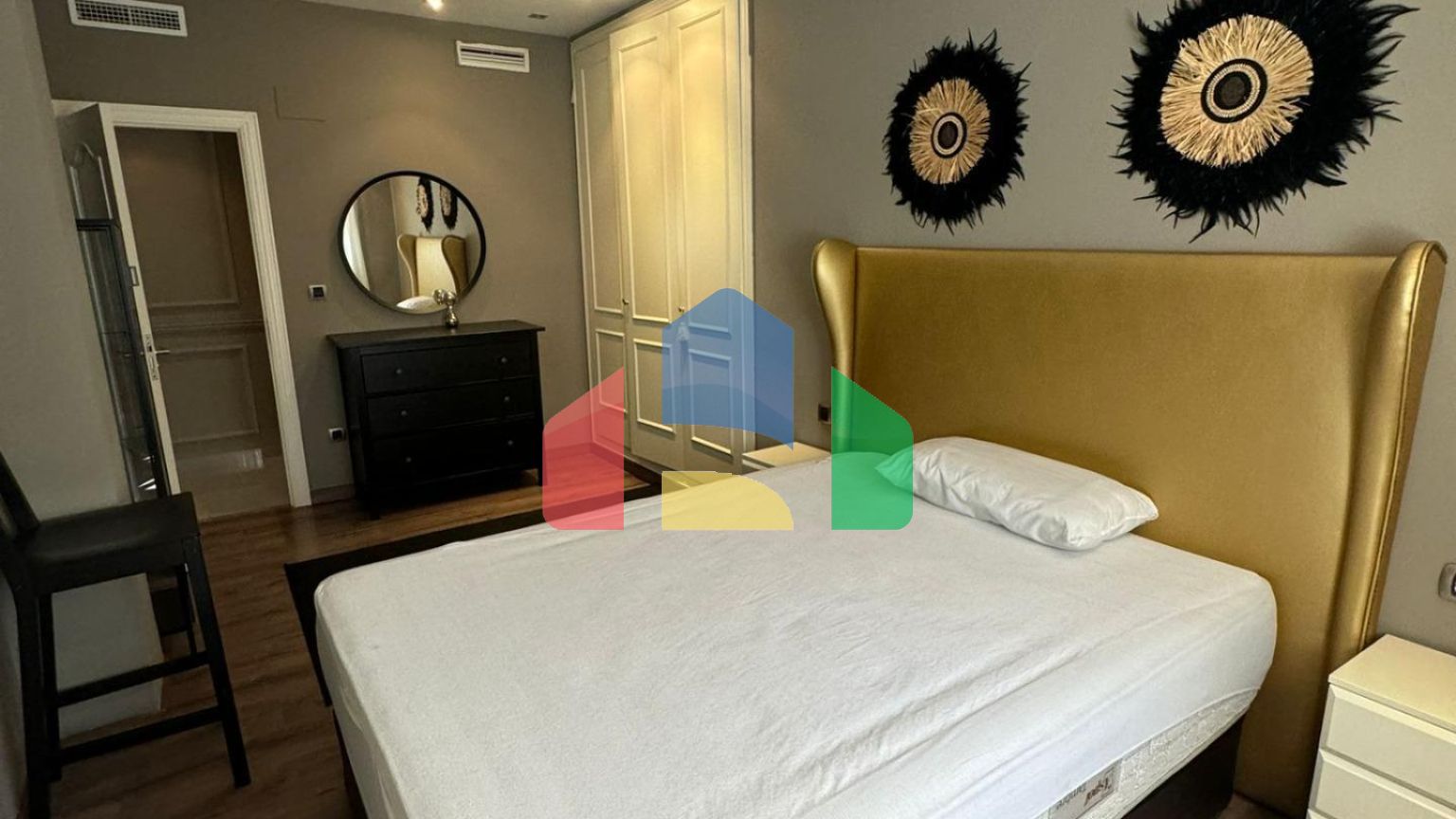 Роскошная вилла с садом и бассейном рядом с гольф-клубом Escorpio