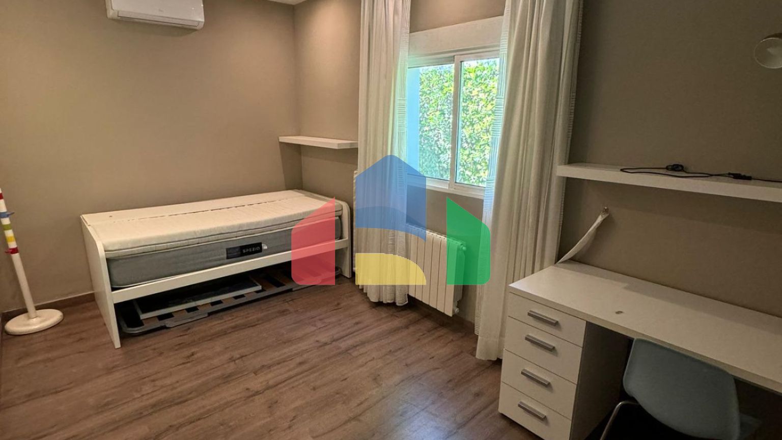 Роскошная вилла с садом и бассейном рядом с гольф-клубом Escorpio