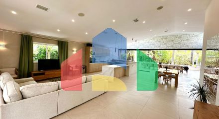 Дом в Betera ID V369