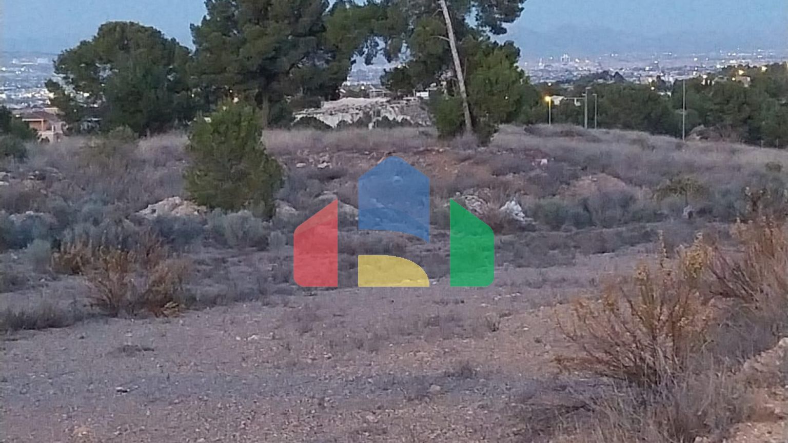 НОВЫЕ ТАУНХАУСЫ В ТОРРЕГУИЛЕ, МУРСИЯ