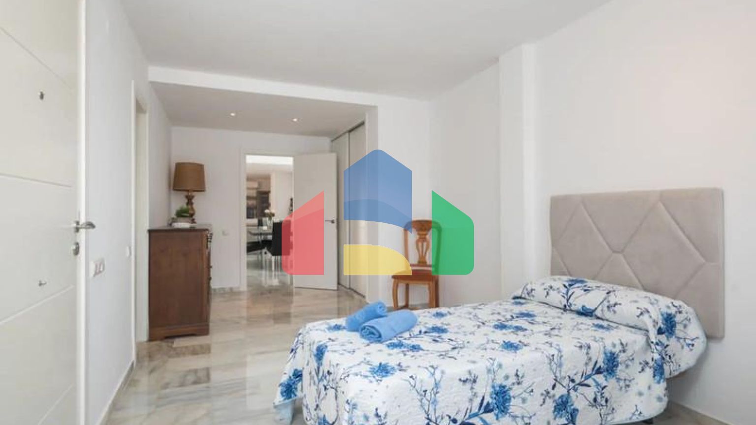 Таунхаус на продажу в Аталая