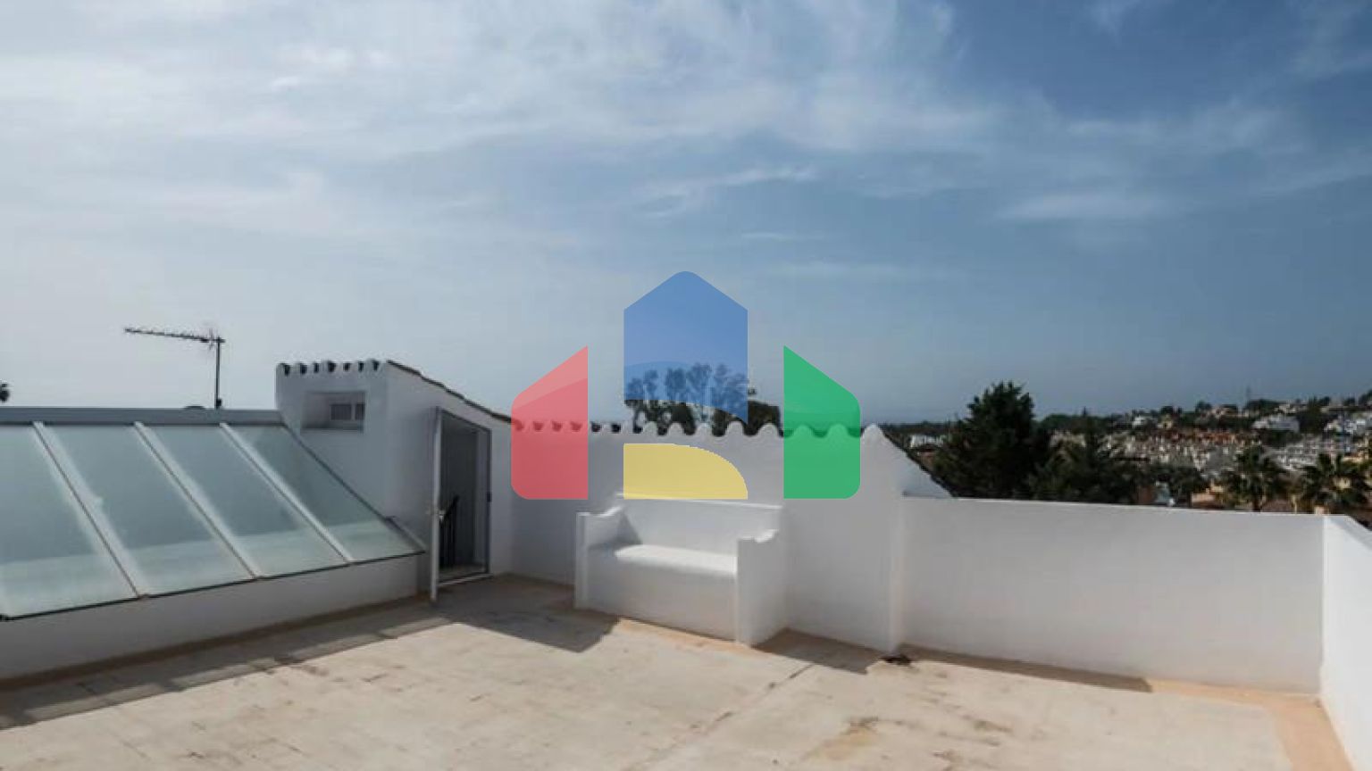 Таунхаус на продажу в Аталая