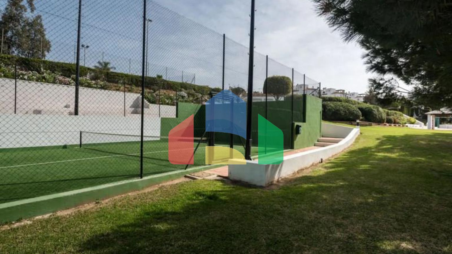 Таунхаус на продажу в Аталая