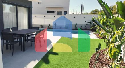 НОВЫЕ ВИЛЛЫ НА КУРОРТЕ РОДА ГОЛЬФ