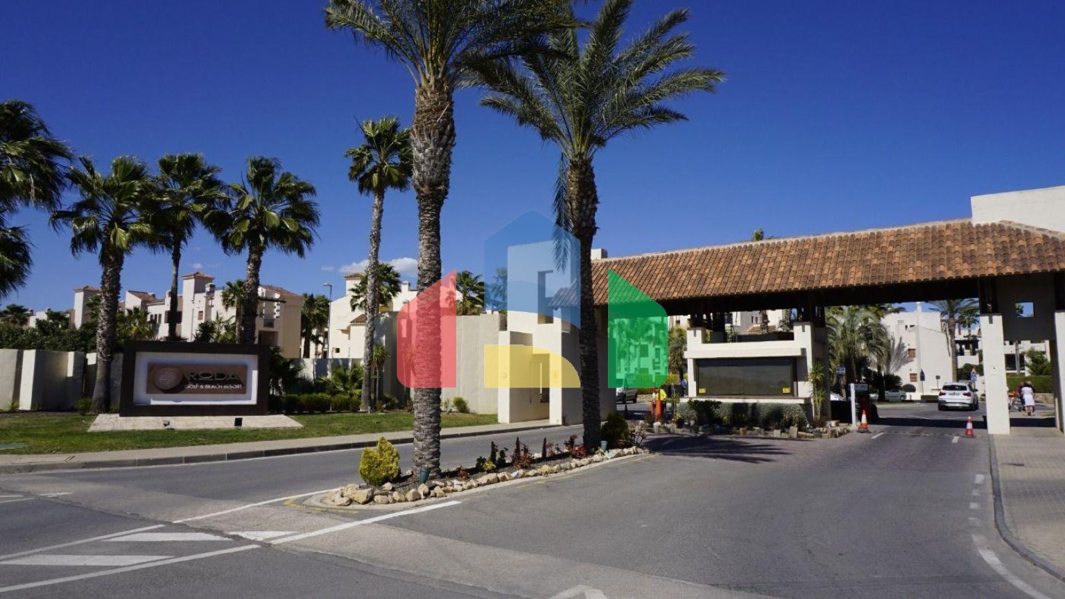 НОВЫЕ ВИЛЛЫ НА КУРОРТЕ РОДА ГОЛЬФ