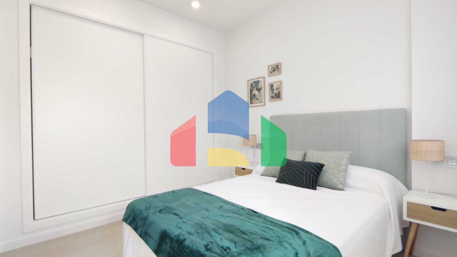 Комплекс из 8 таунхаусов в Сан Хавьер (Мурсия)