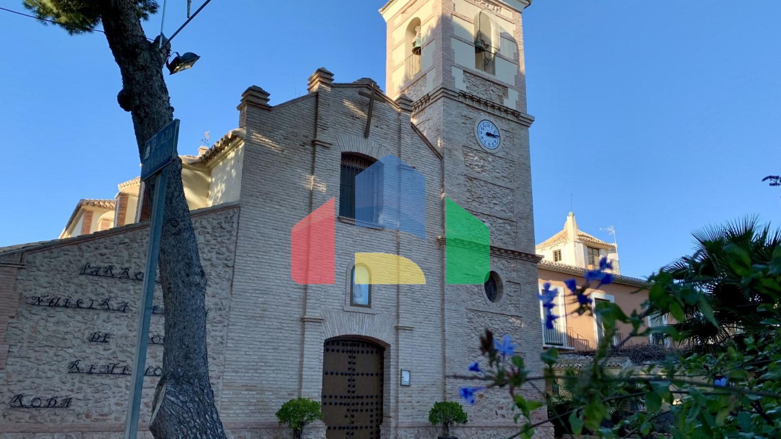 НОВЫЕ БУНГАЛО В РОДА ГОЛЬФ