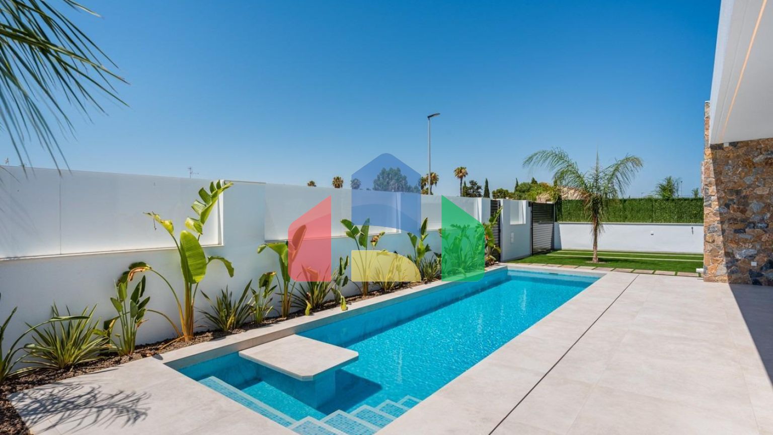 НОВЫЕ ВИЛЛЫ В САН-ХАВЬЕРЕ