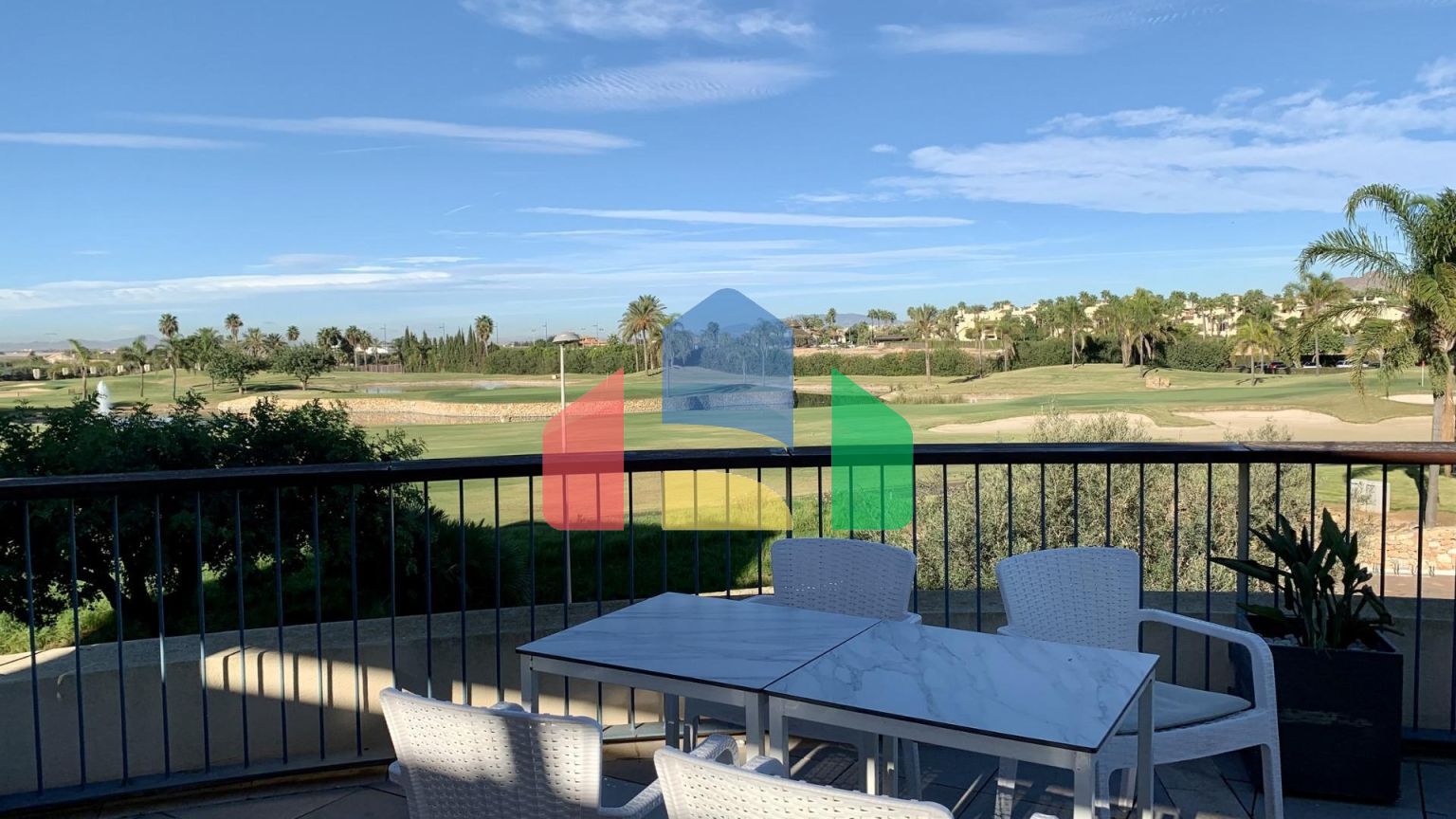 НОВЫЕ БУНГАЛО В РОДА ГОЛЬФ