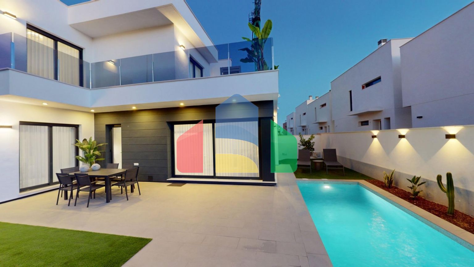 НОВЫЕ ВИЛЛЫ НА КУРОРТЕ РОДА ГОЛЬФ