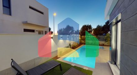 НОВЫЕ ВИЛЛЫ НА КУРОРТЕ РОДА ГОЛЬФ