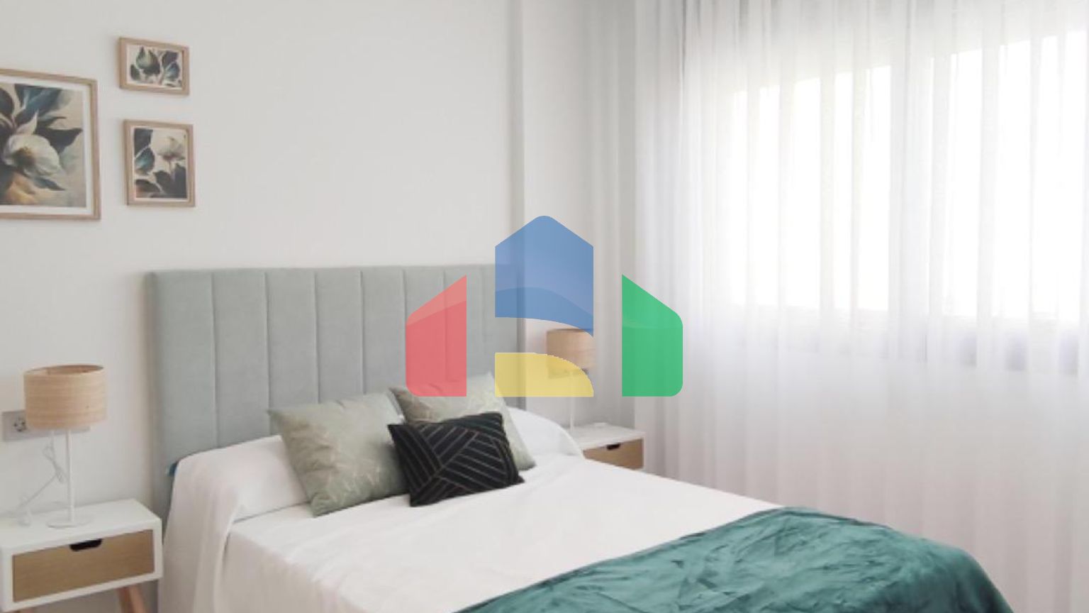 Комплекс из 8 таунхаусов в Сан Хавьер (Мурсия)