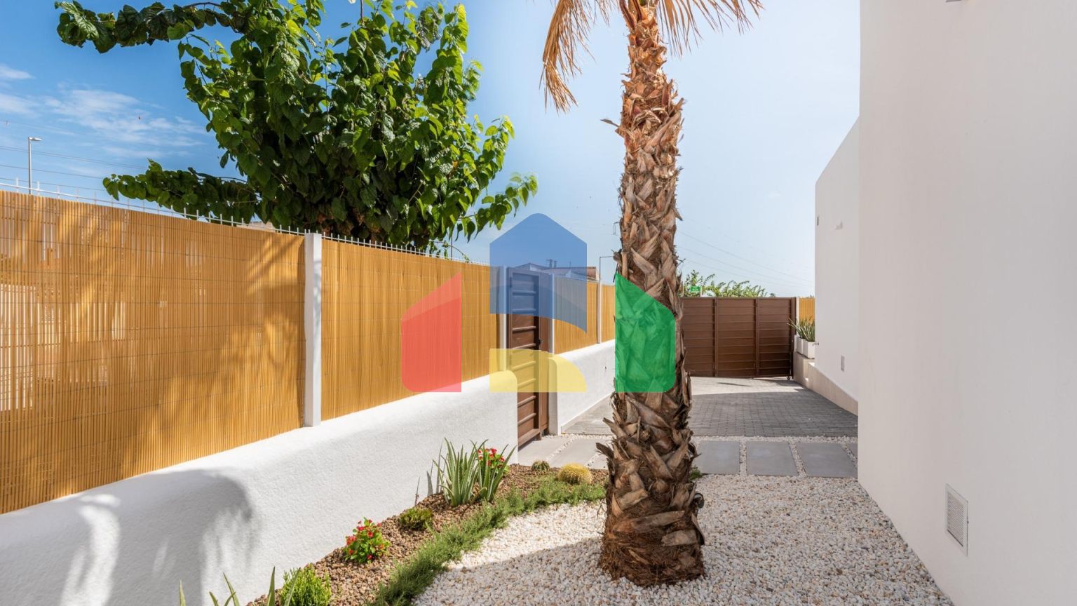 НОВЫЕ ВИЛЛЫ В ДОЛОРЕС