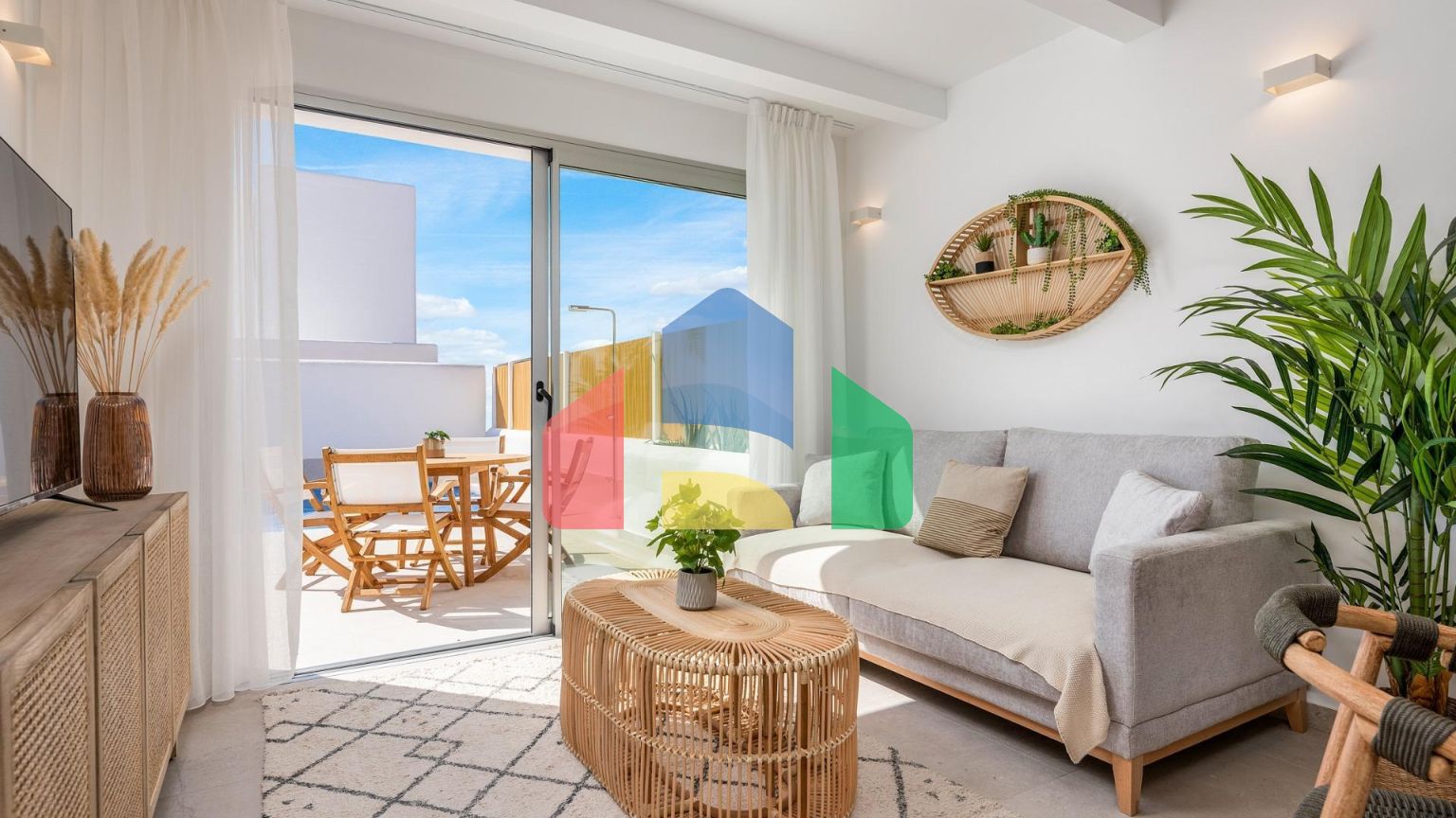 Бунгало нового строительства в Долорес