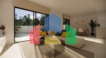 Новые виллы в Сан-Фульенсио с частным бассейном и современным дизайном