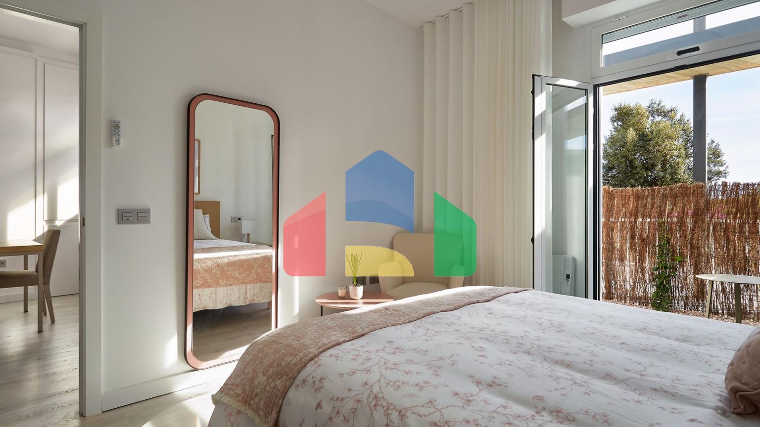 НОВЫЙ ЖИЛОЙ КОМПЛЕКС В ВЕРЕ