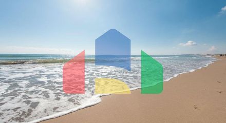 Новые дома на одну семью с частным бассейном Новые дома на одну семью с частным бассейном