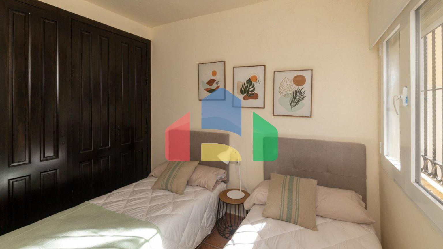 ГОТОВЫЕ ТАУНХАУСЫ В ФУЭНТЕ АЛАМО, МУРСИЯ