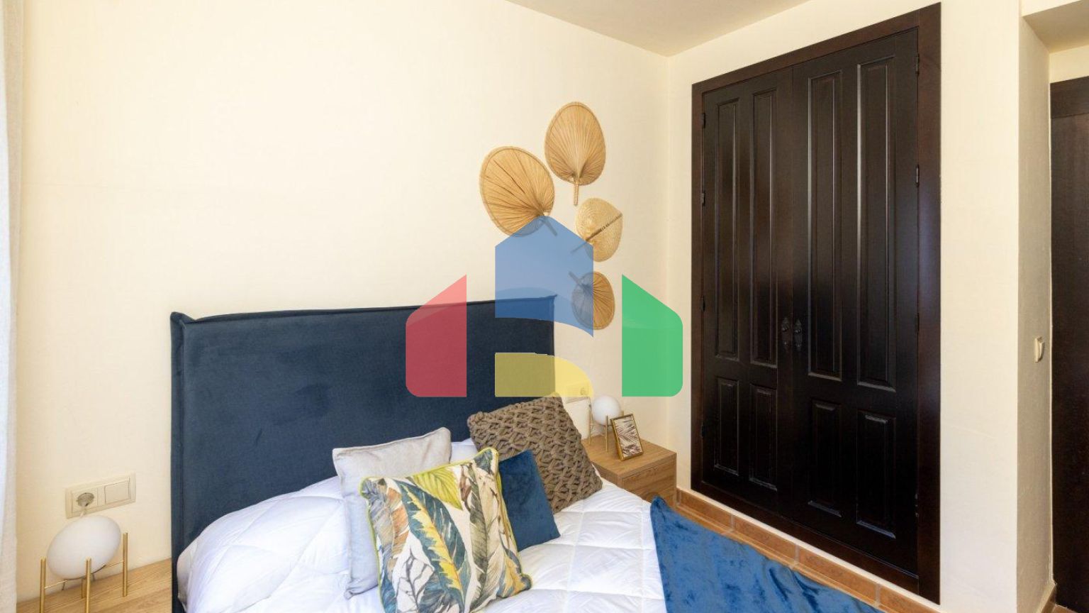 ГОТОВАЯ ВИЛЛА С КЛЮЧОМ В ФУЭНТЕ АЛАМО, МУРСИЯ