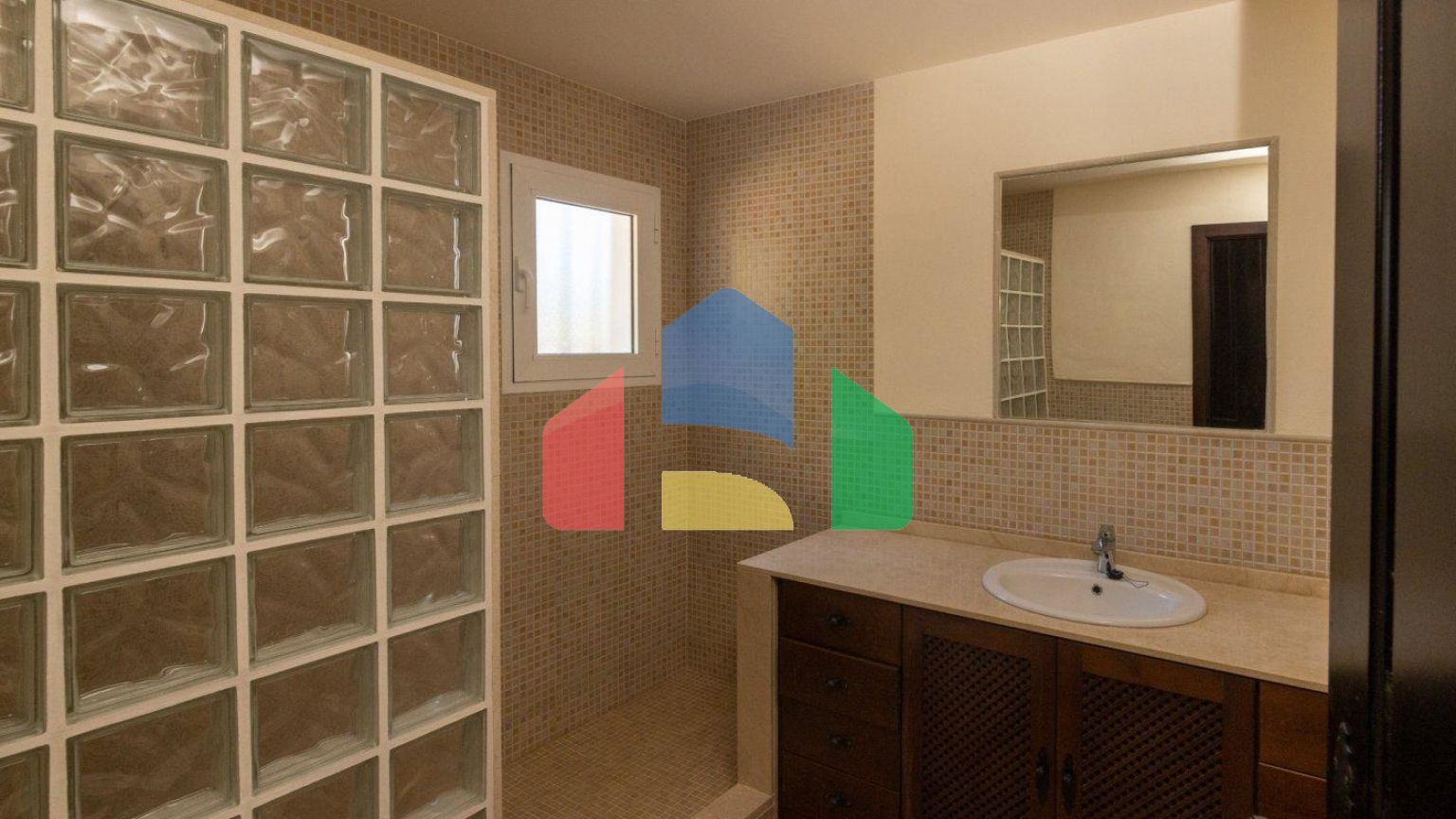 ГОТОВАЯ ВИЛЛА С КЛЮЧОМ В ФУЭНТЕ АЛАМО, МУРСИЯ