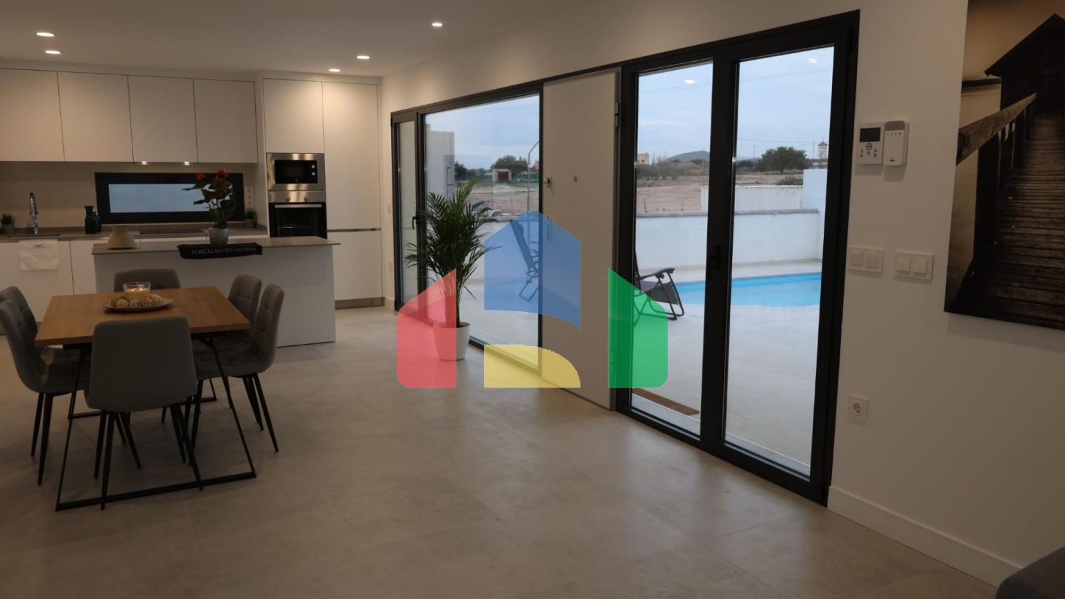 НОВЫЕ ВИЛЛЫ В ФУЭНТЕ АЛАМО, МУРСИЯ