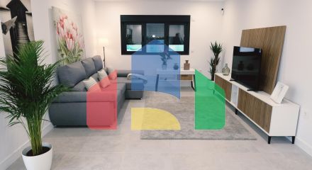 НОВЫЕ ТАУНХАУСЫ В ФУЭНТЕ АЛАМО, МУРСИЯ