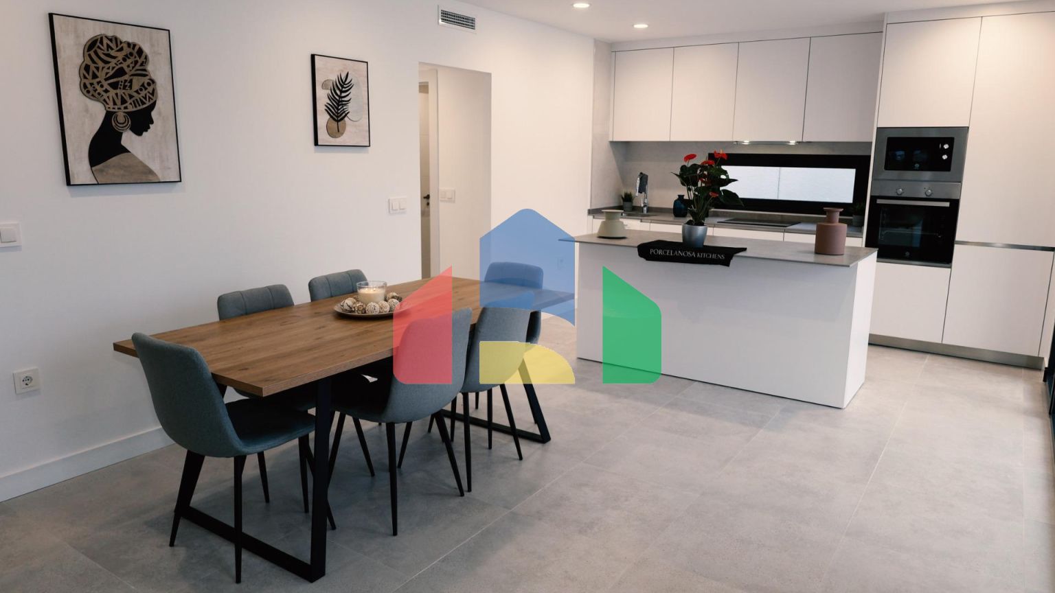 НОВЫЕ ТАУНХАУСЫ В ФУЭНТЕ АЛАМО, МУРСИЯ