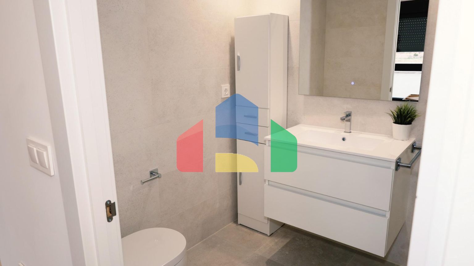 НОВЫЕ ТАУНХАУСЫ В ФУЭНТЕ АЛАМО, МУРСИЯ